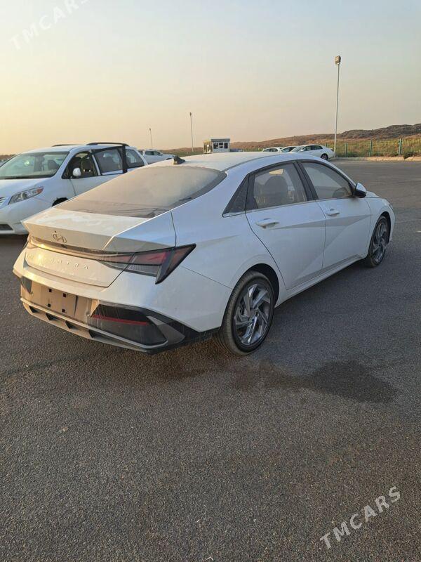 Hyundai Elantra GT 2025 - 272 000 TMT - Aşgabat - img 5