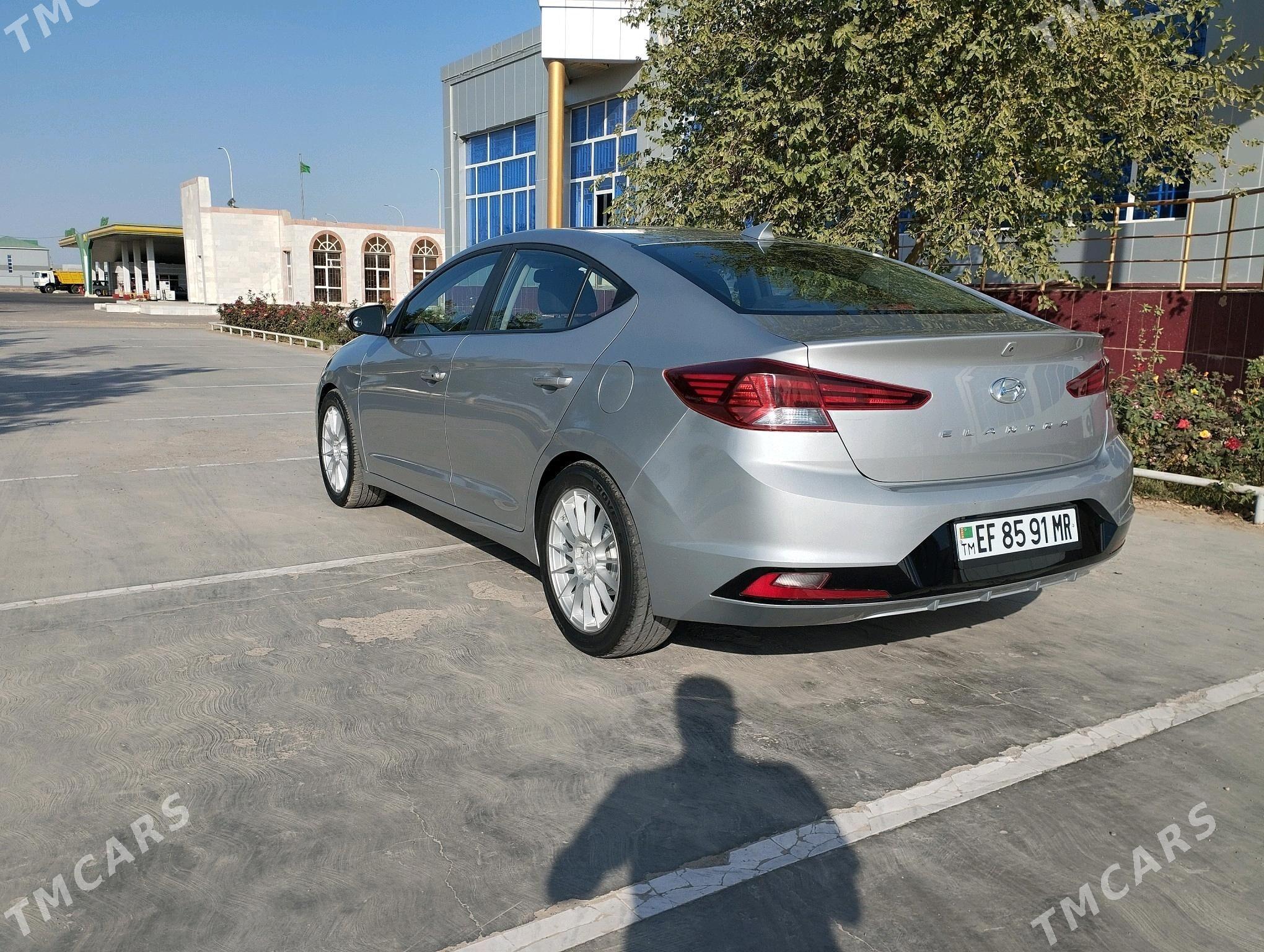 Hyundai Elantra 2020 - 223 000 TMT - Байрамали - img 3
