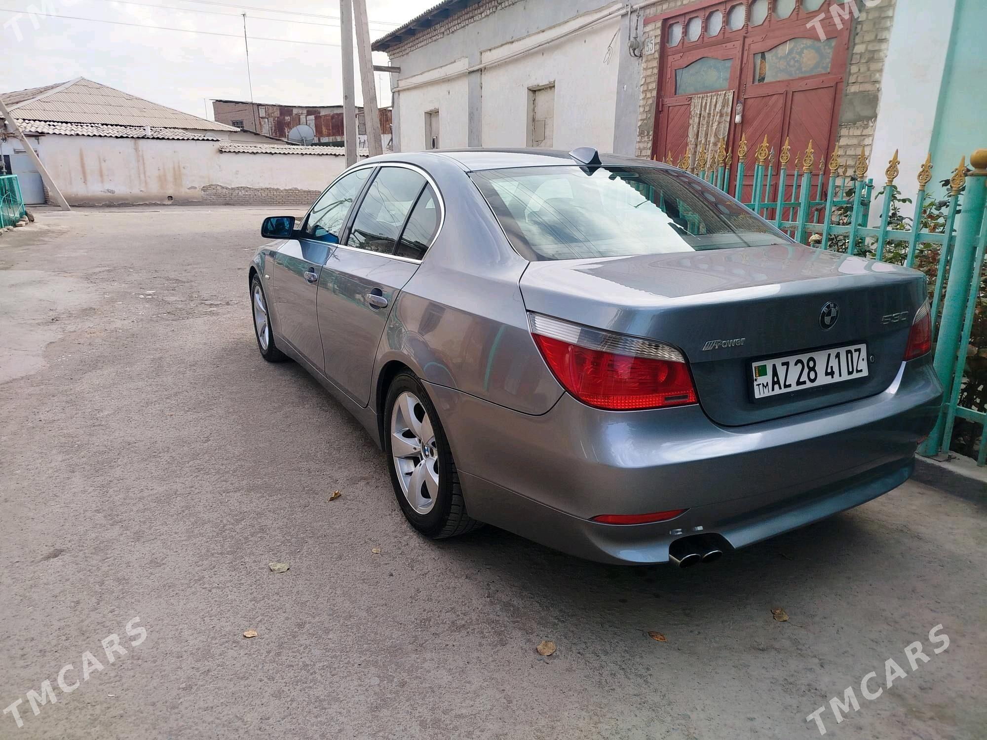BMW E60 2004 - 150 000 TMT - Дашогуз - img 2