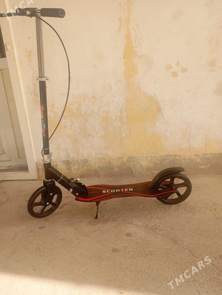 scooter - Türkmenbaşy - img 2