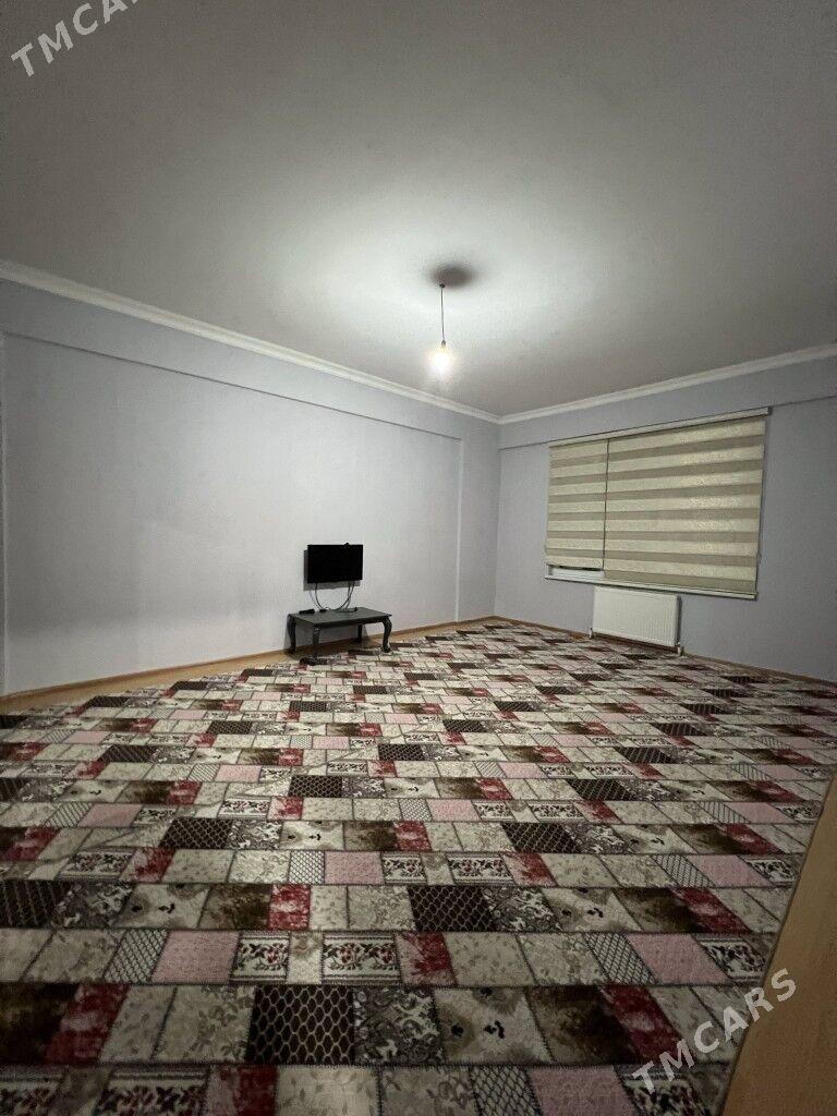 Гуртлы 4эт 3ком 130м2 Лифт - Ашхабад - img 6