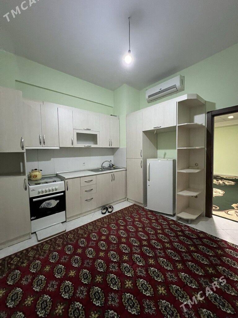 Гуртлы 4эт 3ком 130м2 Лифт - Ашхабад - img 9