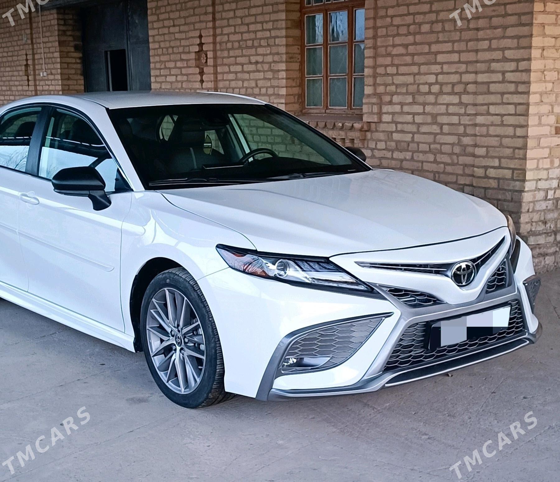 Toyota Camry 2021 - 355 000 TMT - Dänew - img 6