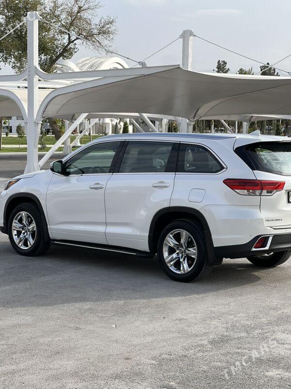 Toyota Highlander 2018 - 520 000 TMT - Ашхабад - img 3