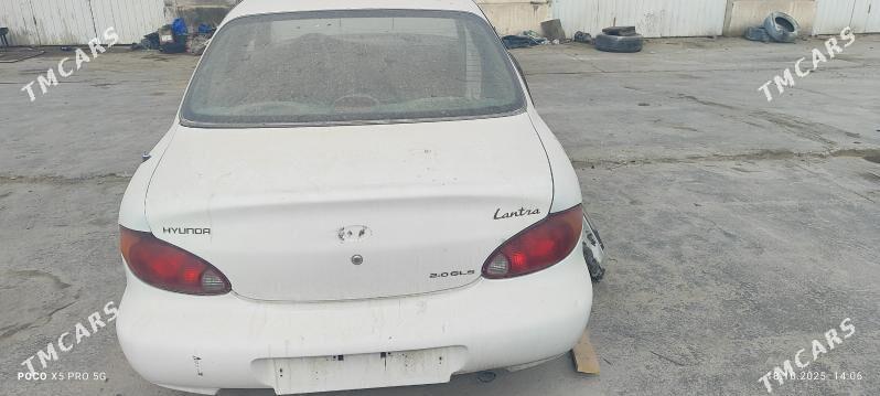 Hyundai Elantra 2000 - 10 000 TMT - Бузмеин - img 1