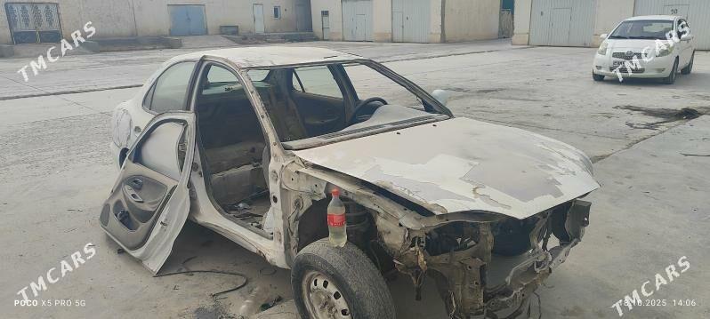 Hyundai Elantra 2000 - 10 000 TMT - Бузмеин - img 4