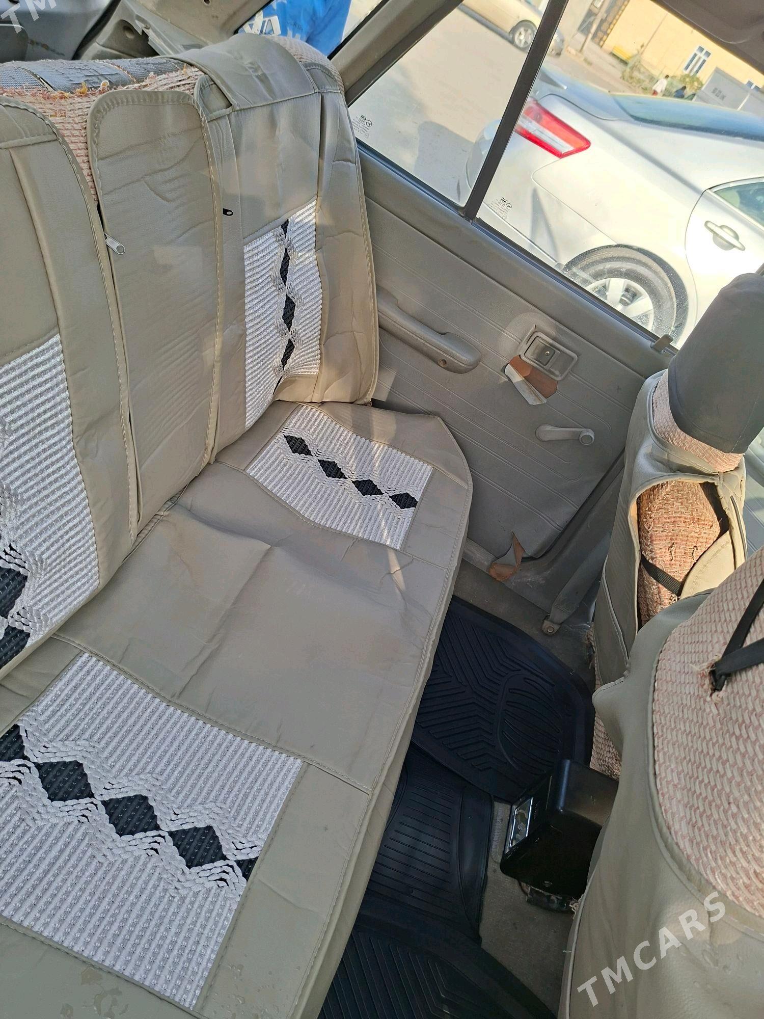 Kia Bongo 1993 - 14 000 TMT - Туркменабат - img 3