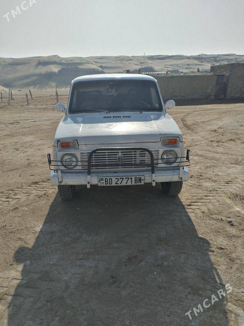 Lada Niva 1980 - 23 000 TMT - Балканабат - img 5