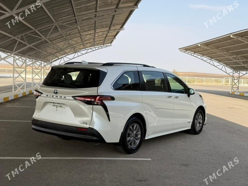 Toyota Sienna 2022 - 485 000 TMT - Aşgabat - img 10