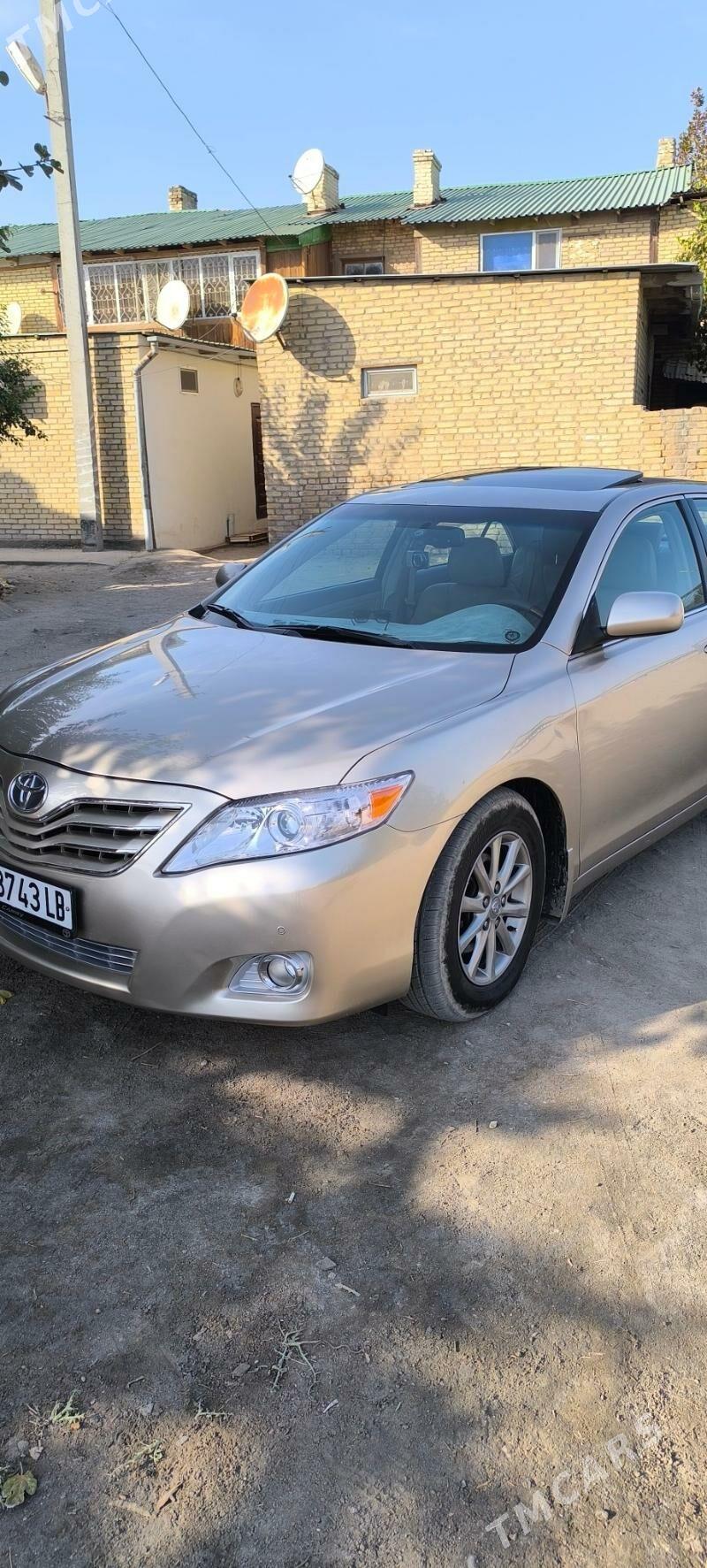 Toyota Camry 2010 - 250 000 TMT - Туркменабат - img 4