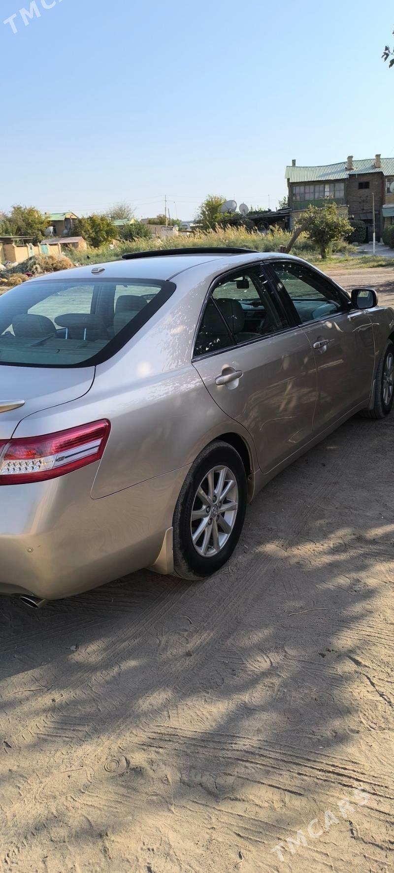 Toyota Camry 2010 - 250 000 TMT - Туркменабат - img 5
