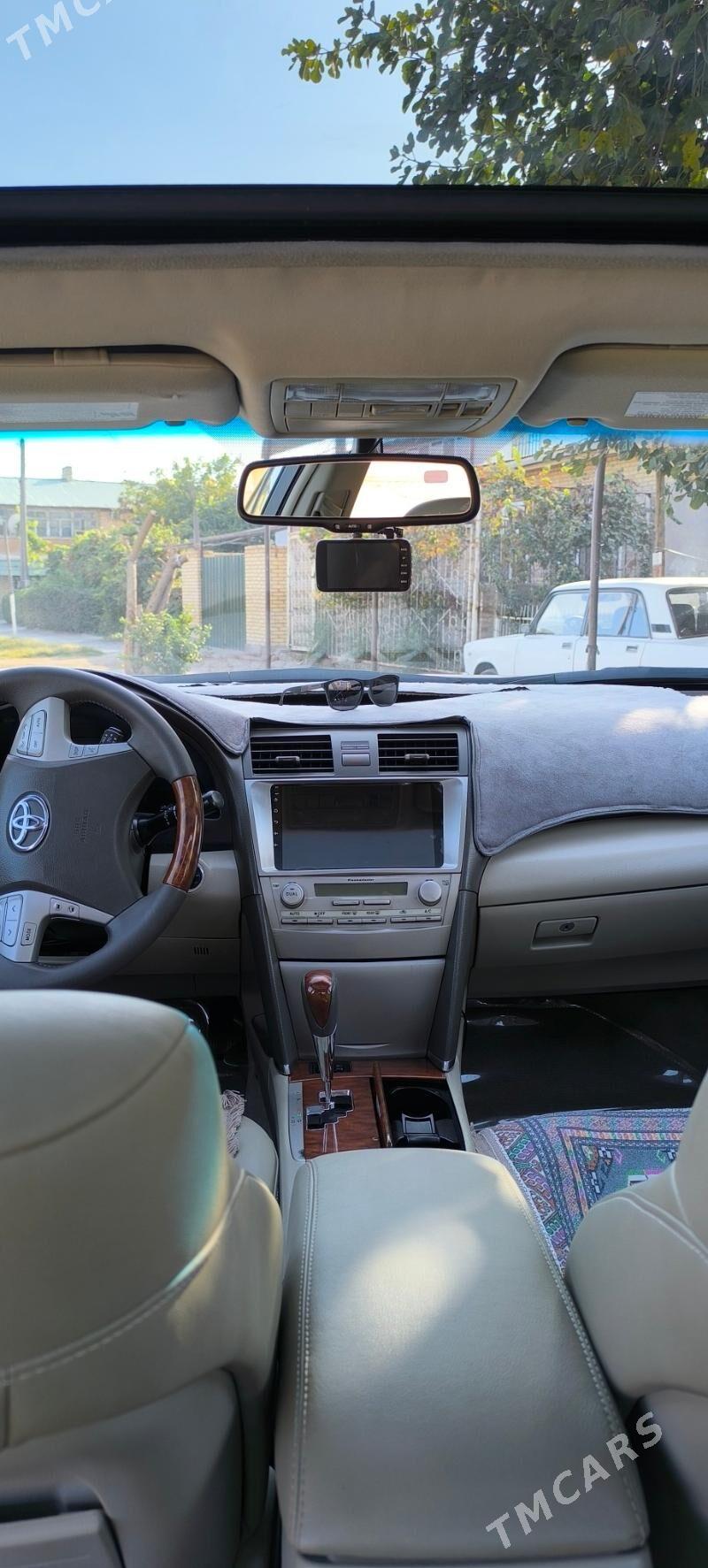 Toyota Camry 2010 - 250 000 TMT - Туркменабат - img 1