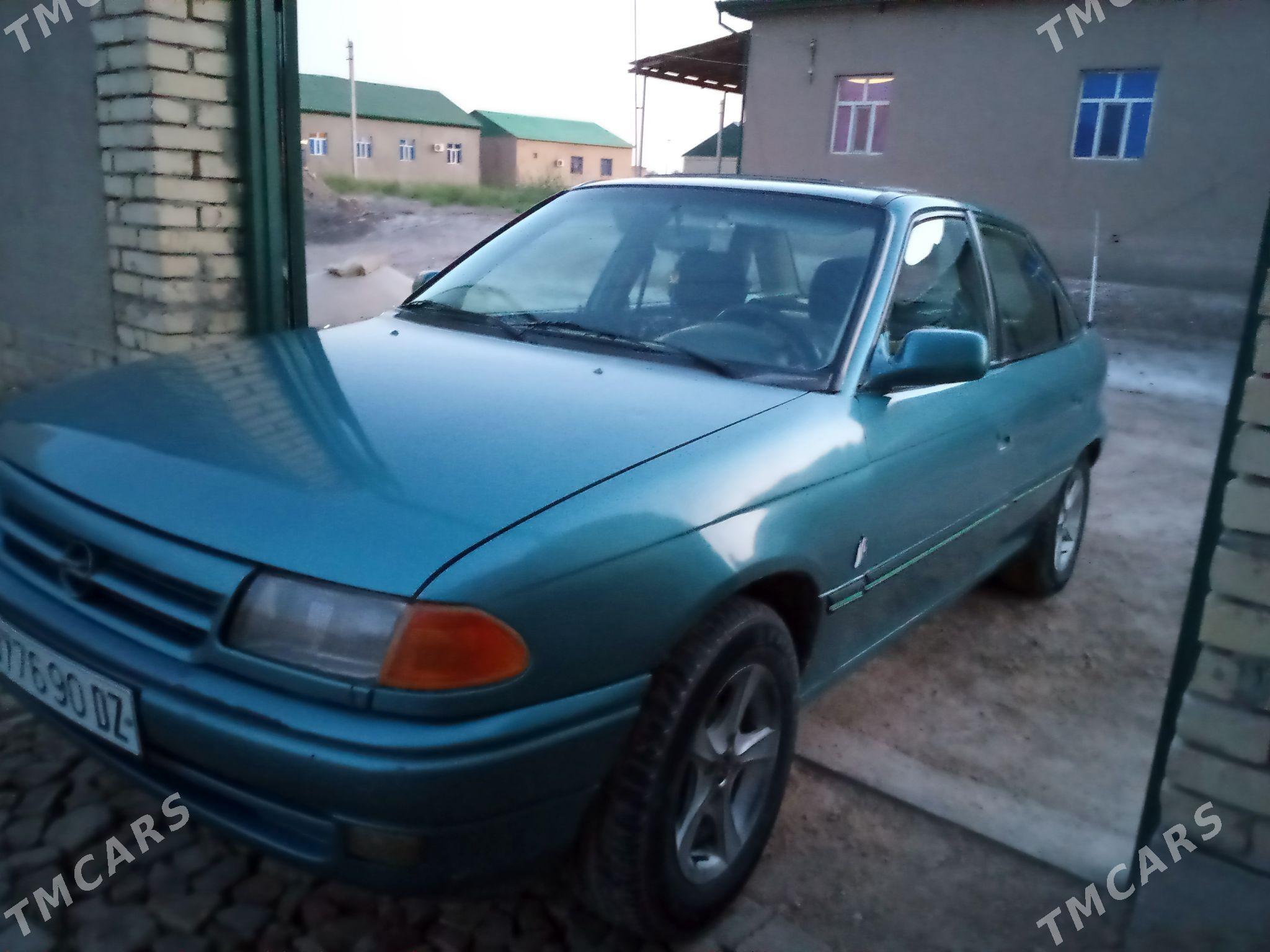 Opel Astra 1993 - 25 000 TMT - Türkmenbaşy etr. - img 2