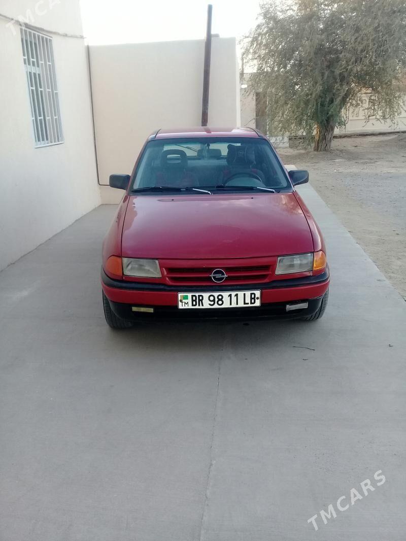 Opel Astra 1992 - 35 000 TMT - Darganata - img 1