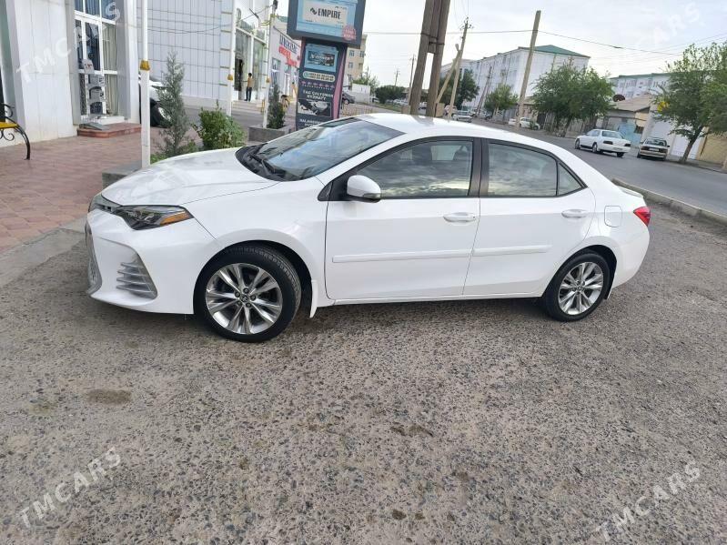 Toyota Corolla 2018 - 225 000 TMT - Мары - img 7