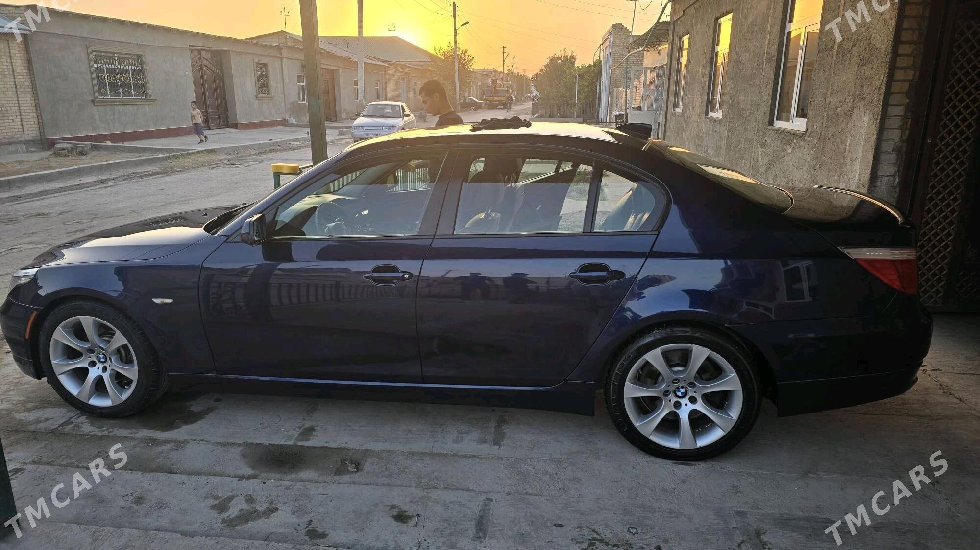BMW 535 2008 - 185 000 TMT - Чарджоу - img 5