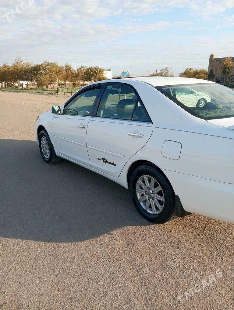 Toyota Camry 2002 - 190 000 TMT - Кёнеургенч - img 4