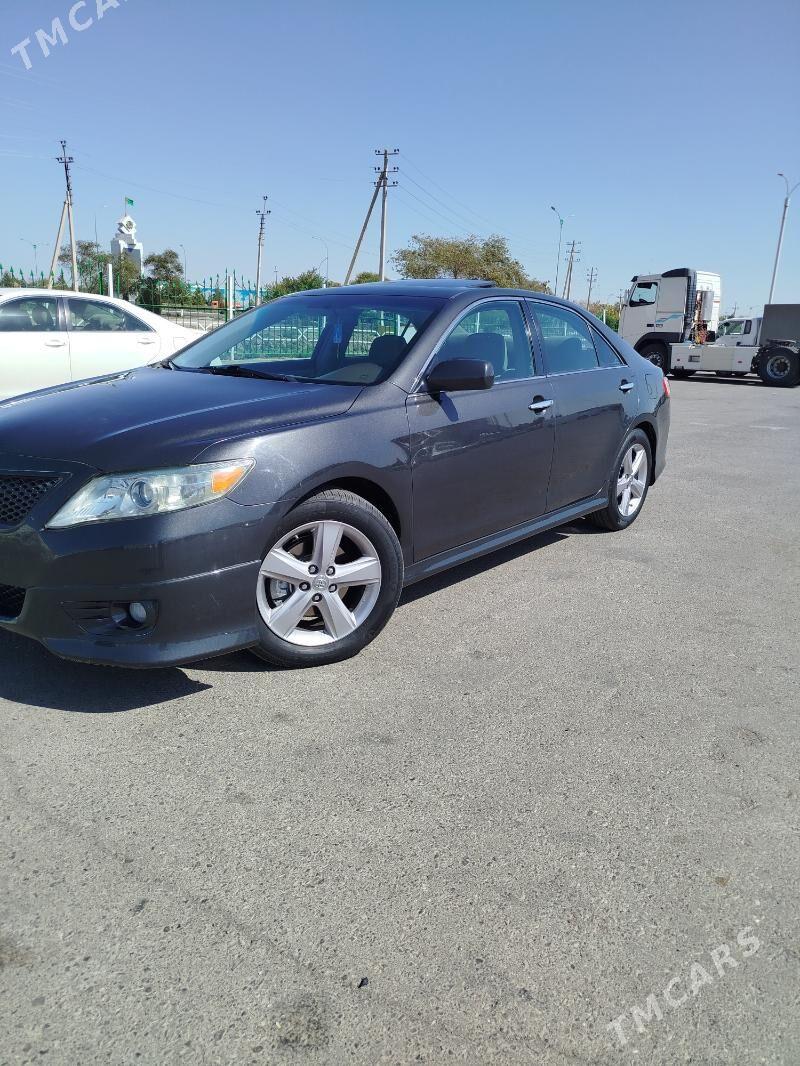 Toyota Camry 2010 - 200 000 TMT - Дашогуз - img 2