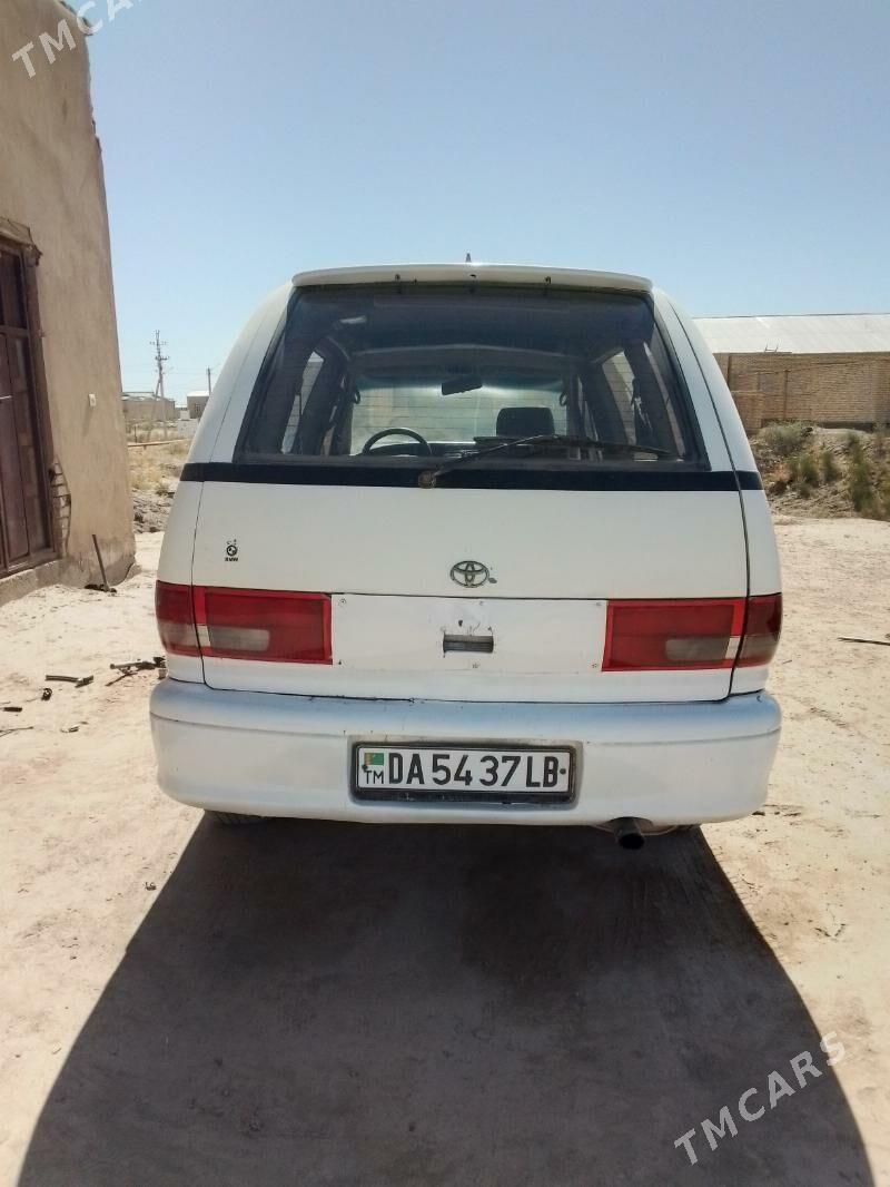 Toyota Previa 1993 - 55 000 TMT - Farap - img 2