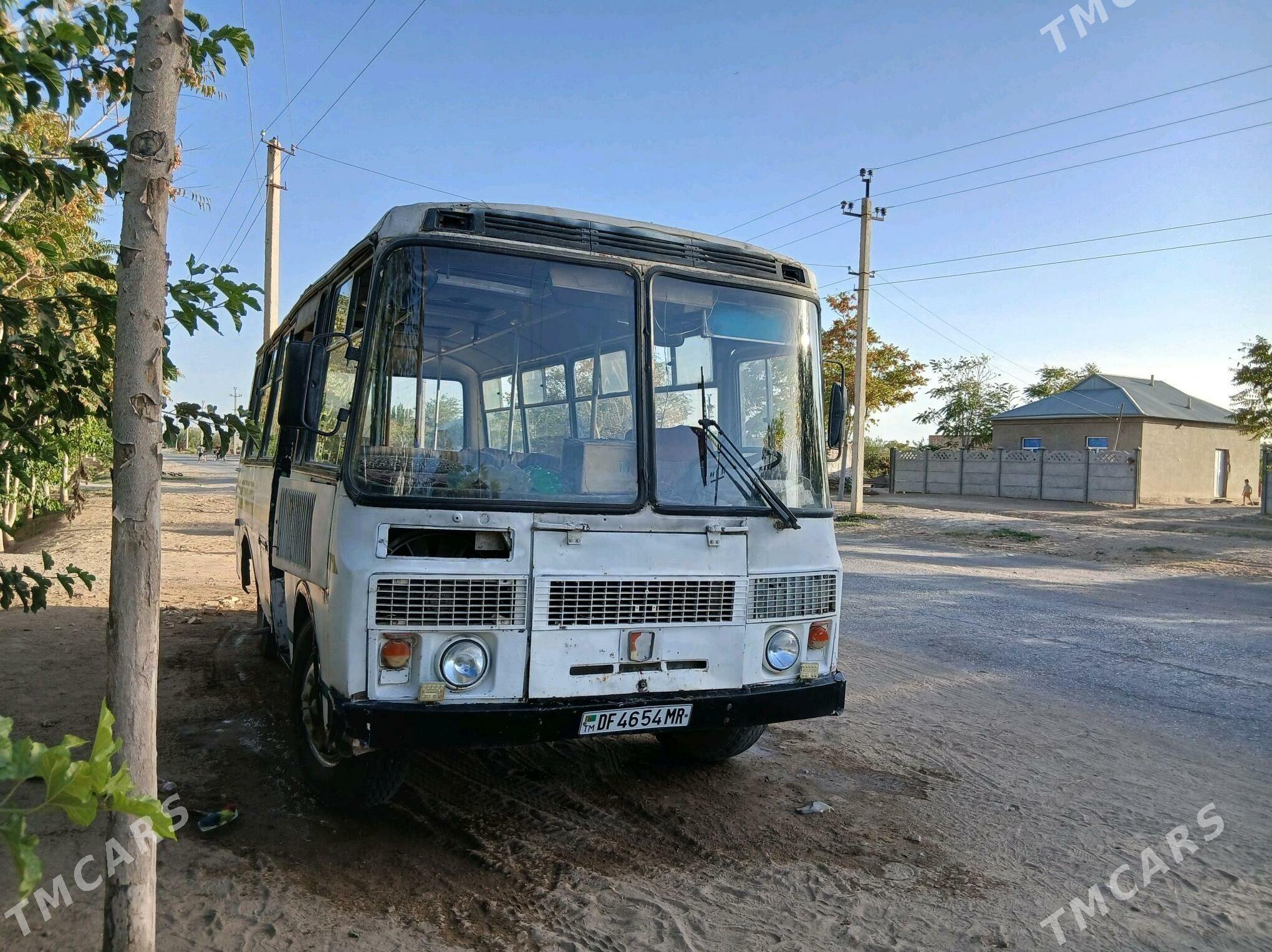 ПАЗ 3205 1994 - 95 000 TMT - Ýolöten - img 1