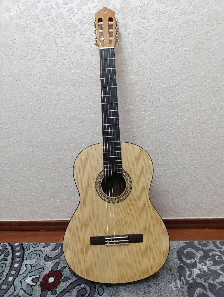 gitara Yamaha C40 - 11 мкр - img 2