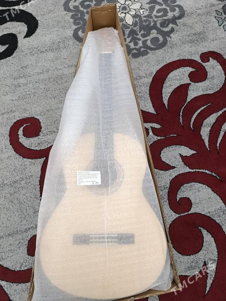 gitara Yamaha C40 - 11 мкр - img 1