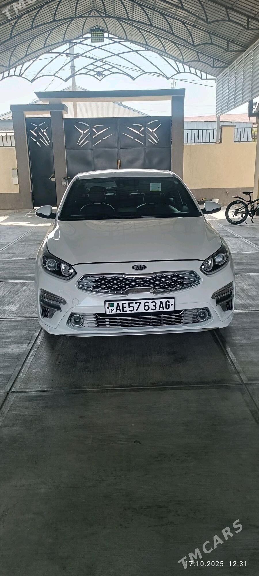 Kia Forte 2021 - 250 000 TMT - Ашхабад - img 4
