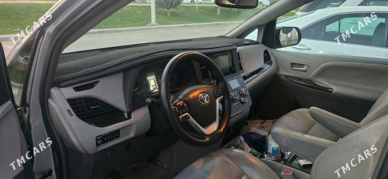 Toyota Sienna 2015 - 385 000 TMT - Ашхабад - img 1