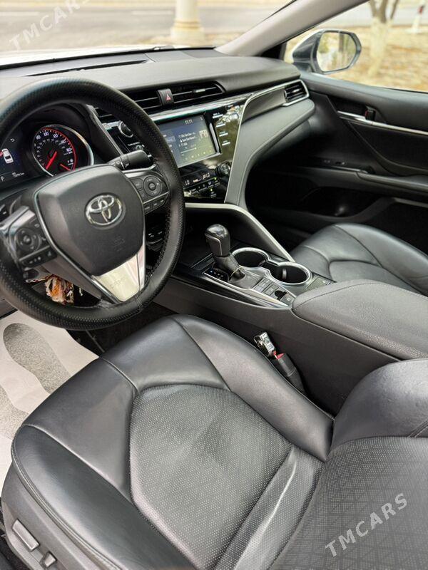 Toyota Camry 2018 - 330 000 TMT - Aşgabat - img 4