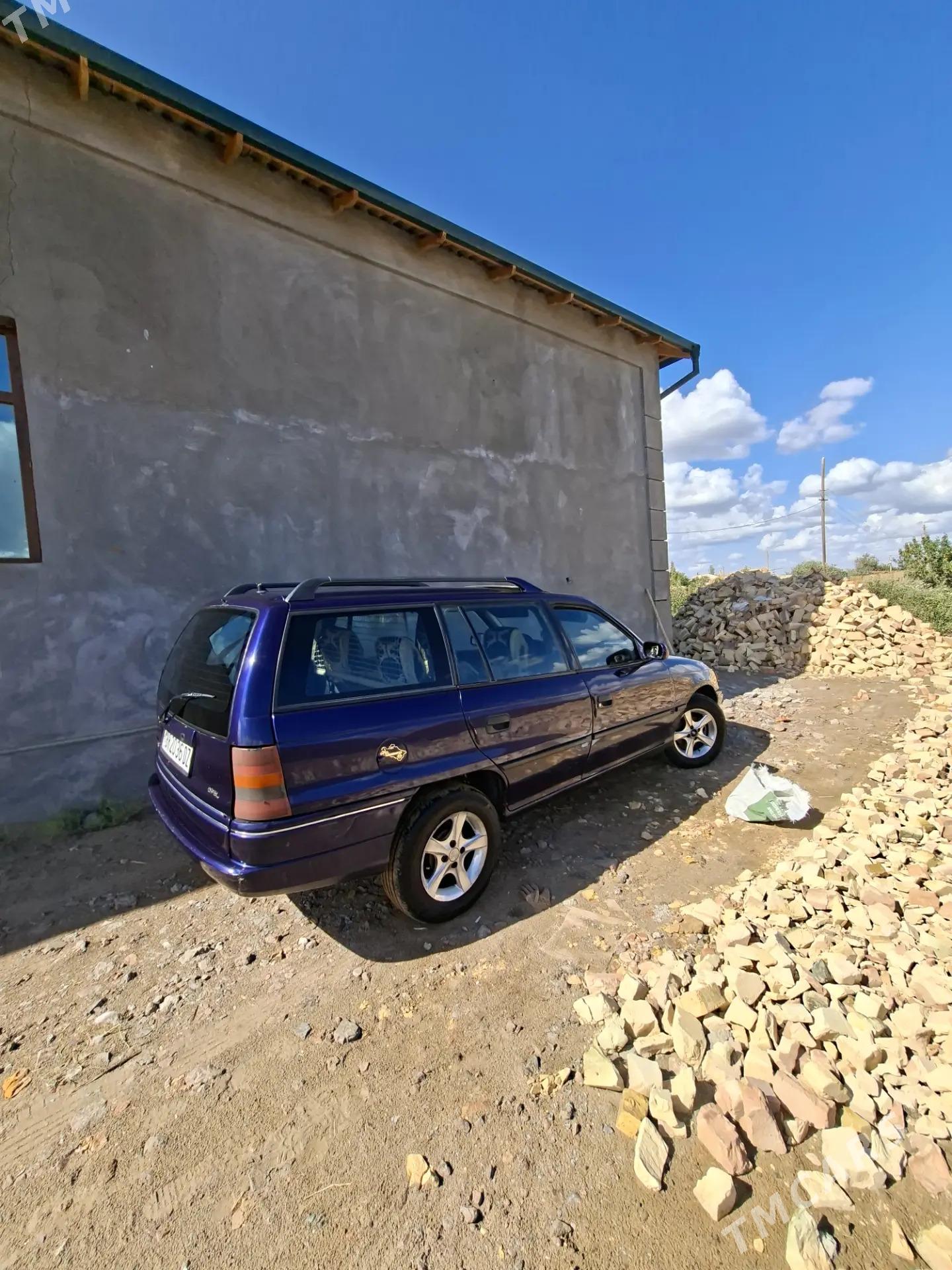 Opel Astra 1995 - 45 000 TMT - Daşoguz - img 2