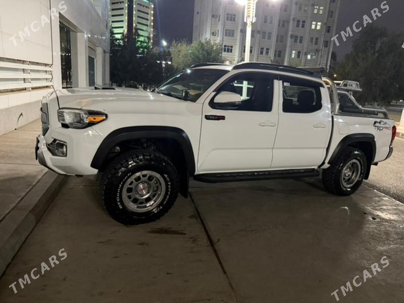 Toyota Tacoma 2019 - 420 000 TMT - Aşgabat - img 2