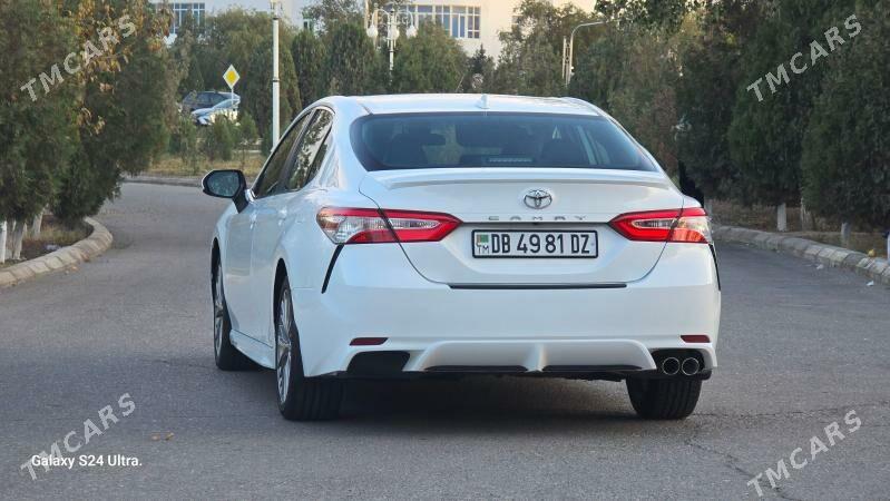 Toyota Camry 2020 - 300 000 TMT - Дашогуз - img 8