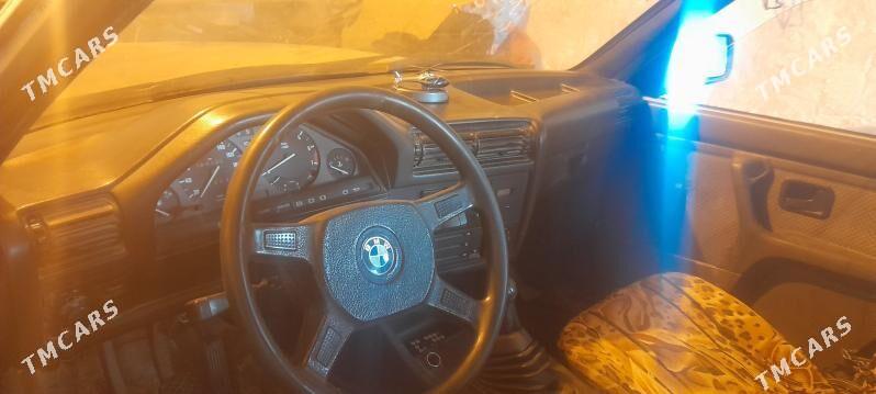 BMW 320 1983 - 8 000 TMT - Эсенгулы - img 7