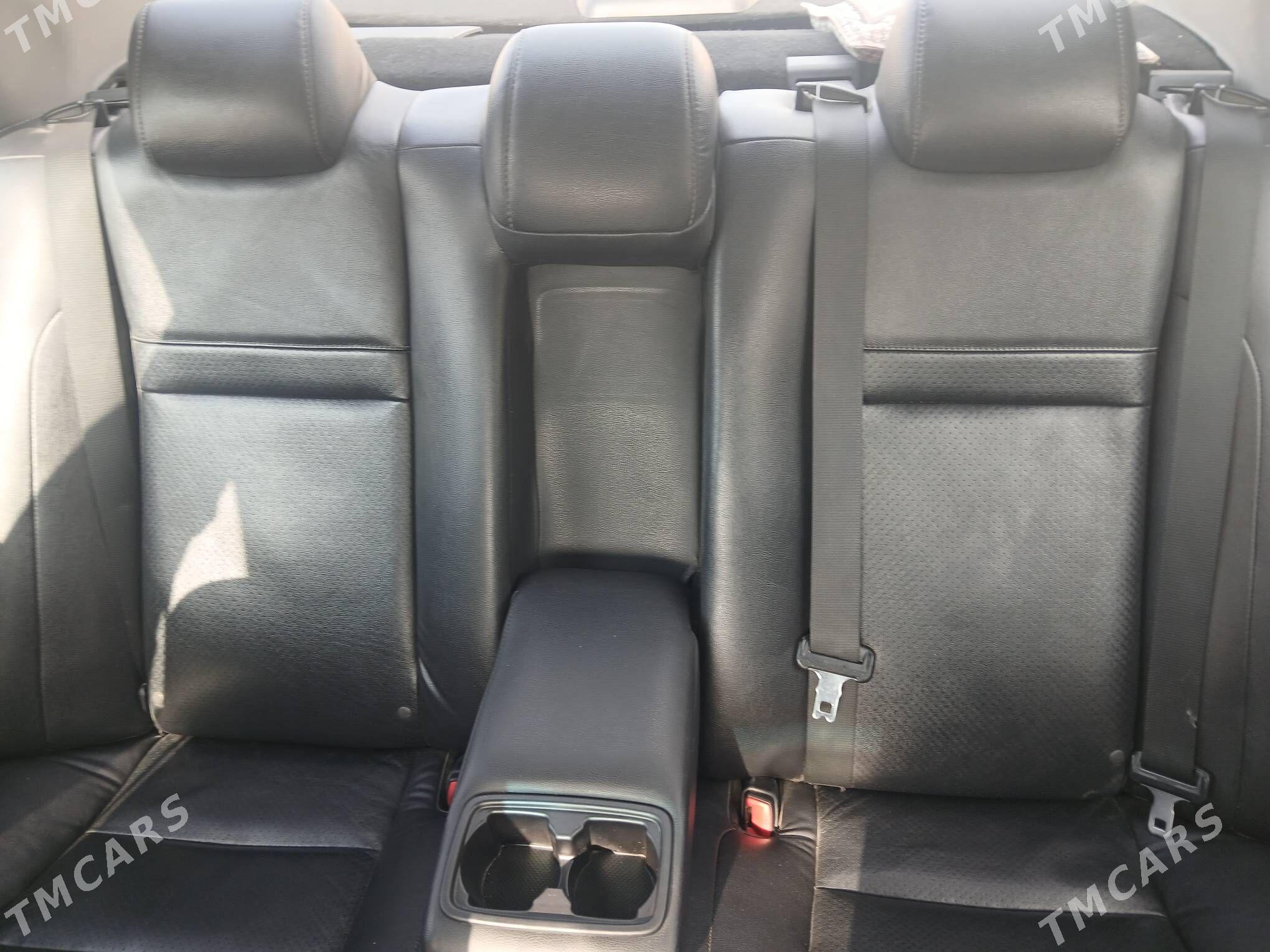 Toyota Camry 2012 - 210 000 TMT - Büzmeýin - img 6