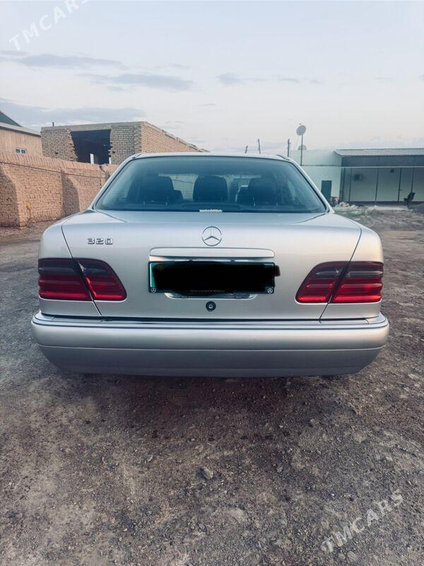 Mercedes-Benz E320 1999 - 130 000 TMT - Köneürgenç - img 6