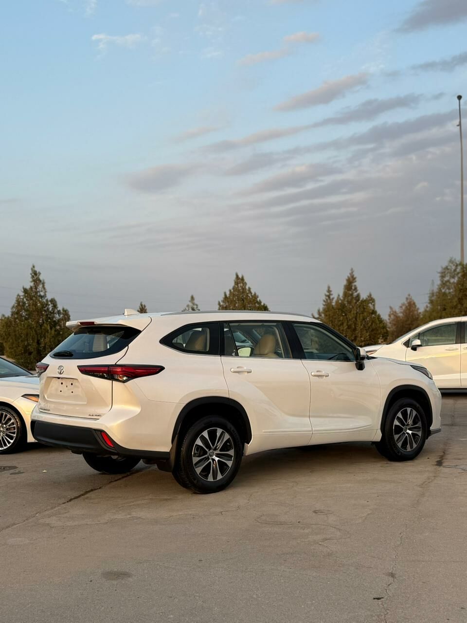 Toyota Highlander 2021 - 658 000 TMT - Ашхабад - img 7