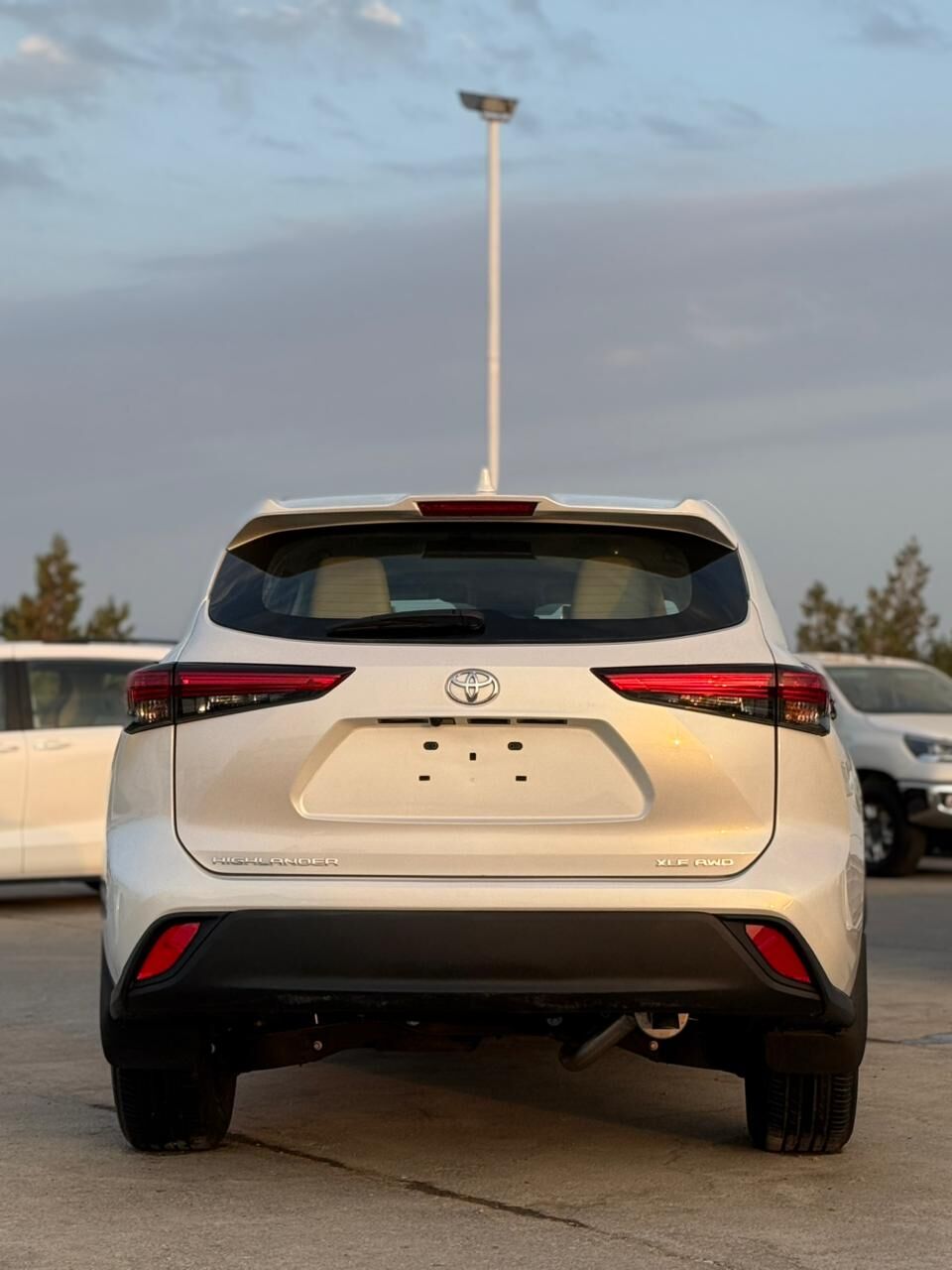 Toyota Highlander 2021 - 658 000 TMT - Ашхабад - img 1