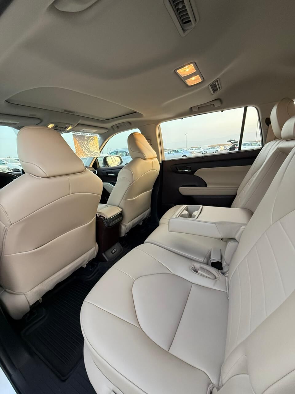 Toyota Highlander 2021 - 658 000 TMT - Ашхабад - img 8