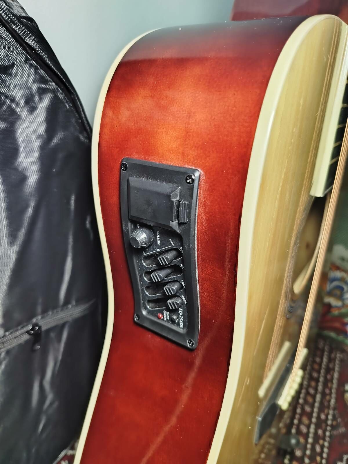 EKWALAYZERLI AKUSTIK GITARA - Türkmenbaşy - img 6