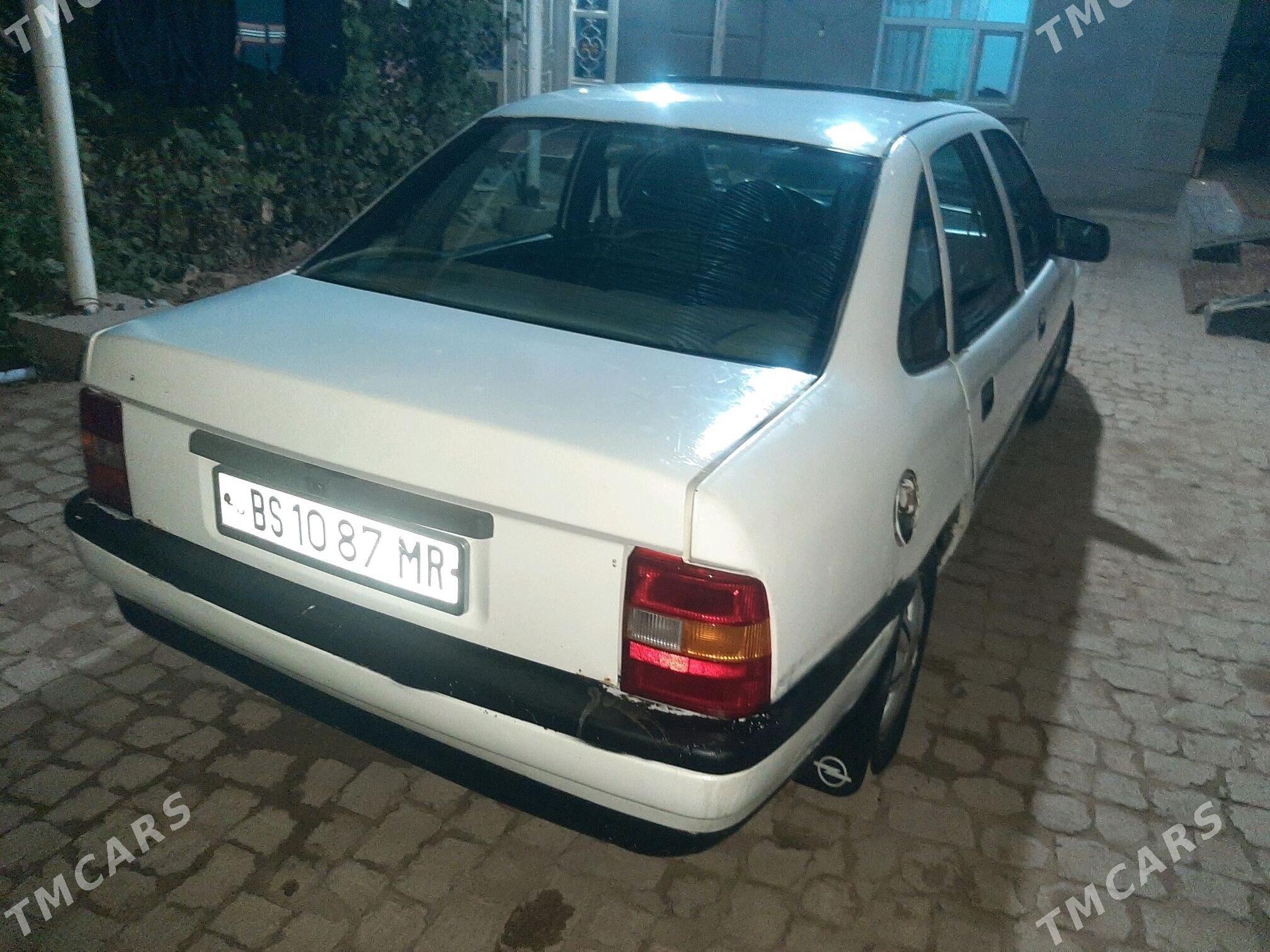 Opel Vectra 1992 - 22 000 TMT - Мары - img 3