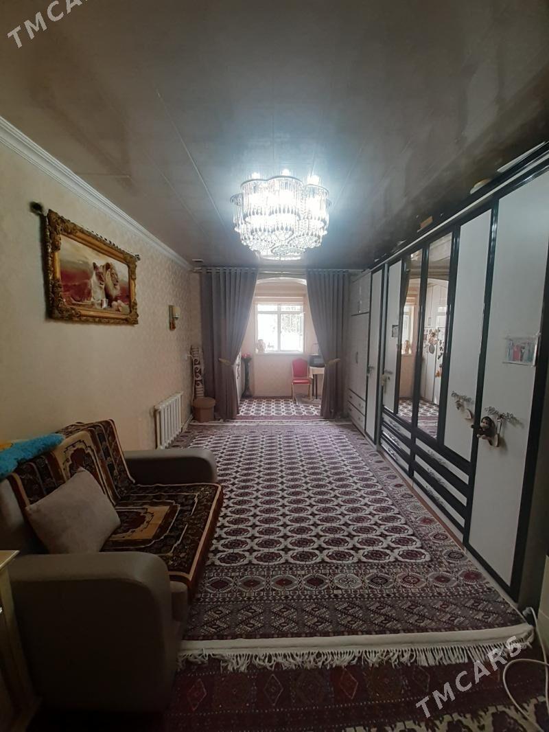 3 мкр, 1ком, 1этаж - 3 mkr - img 2