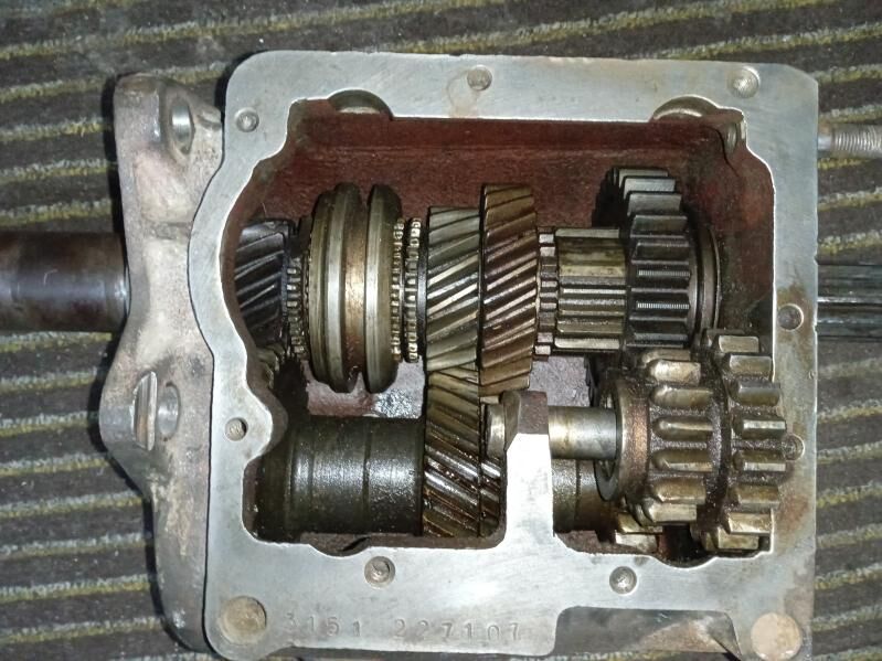 коробка УАЗ-469,452 2 600 TMT - Aşgabat - img 2