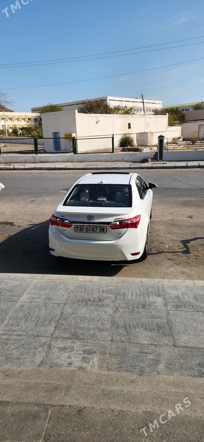 Toyota Corolla 2014 - 250 000 TMT - Türkmenbaşy - img 4