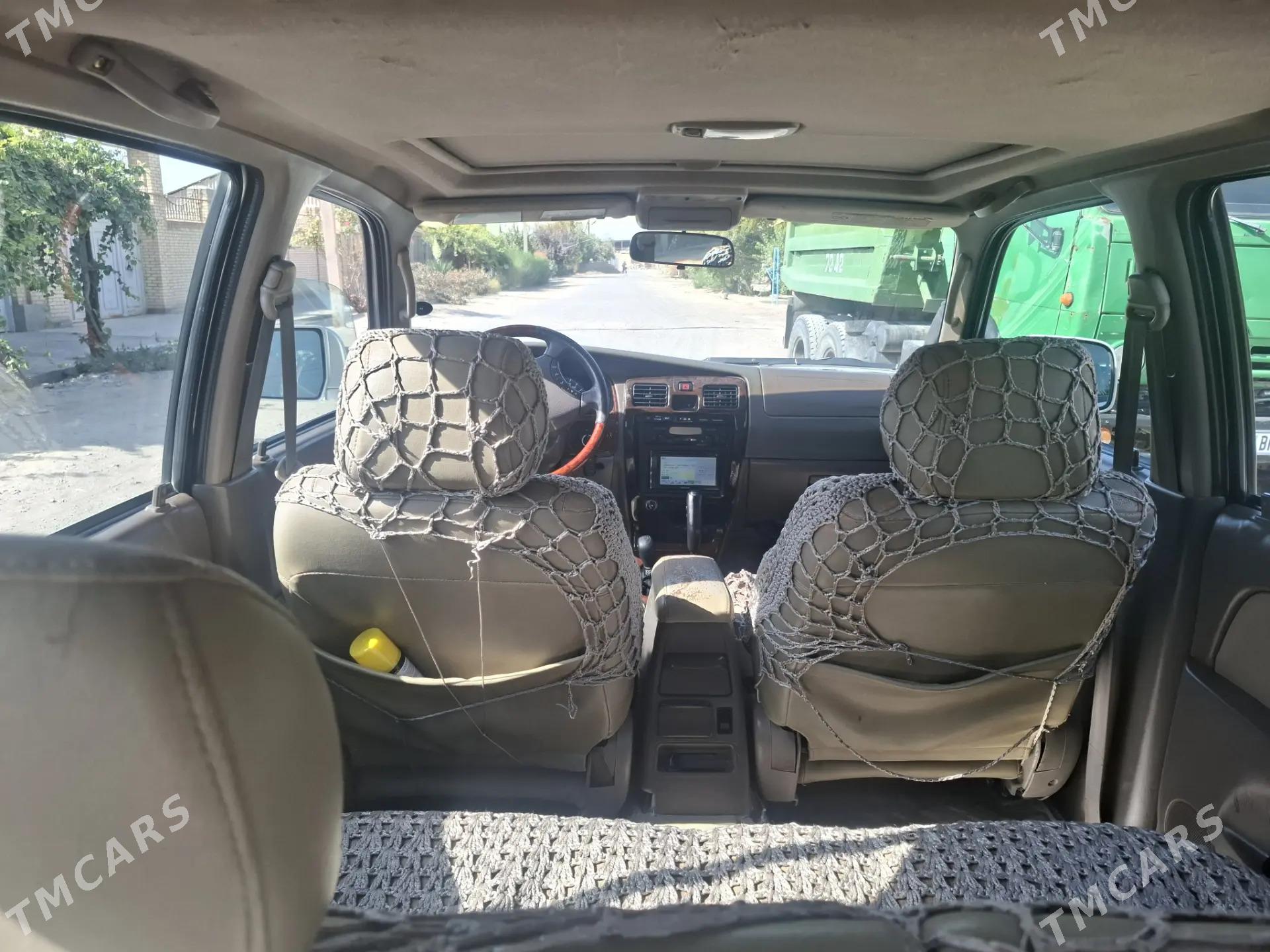 Toyota 4Runner 2000 - 160 000 TMT - Saýat - img 2