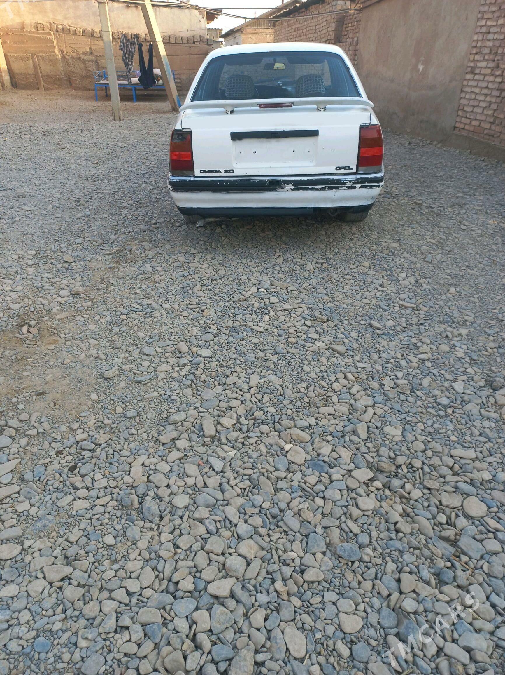 Opel Omega 1996 - 13 000 TMT - Tejen - img 1
