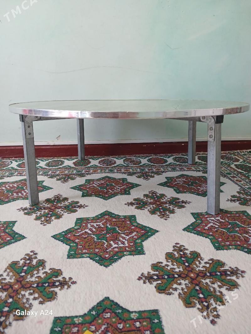 HAN STOL MALOCNY RENKDE - 10 mkr - img 3