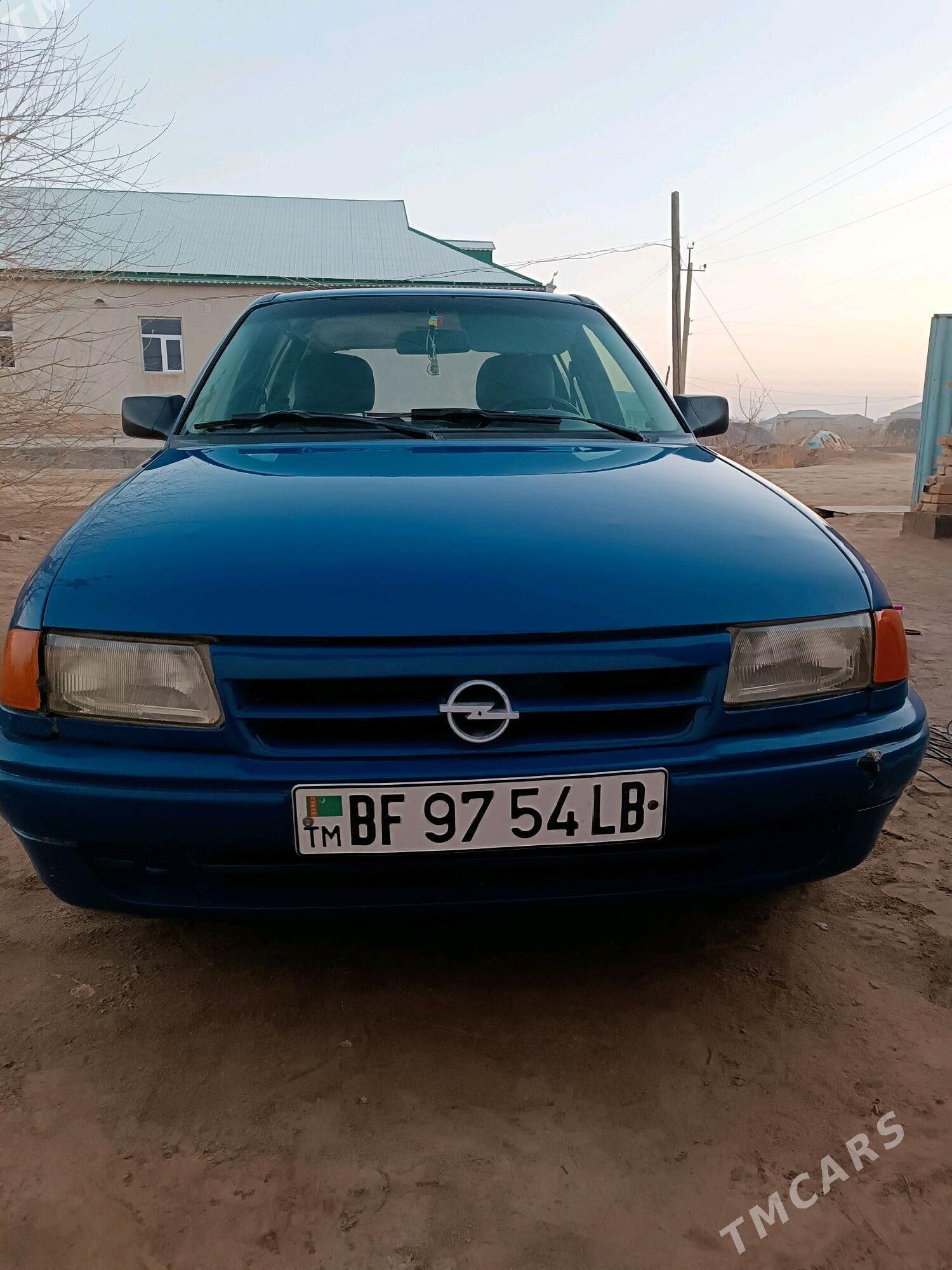 Opel Astra 1992 - 32 000 TMT - Hojambaz - img 4