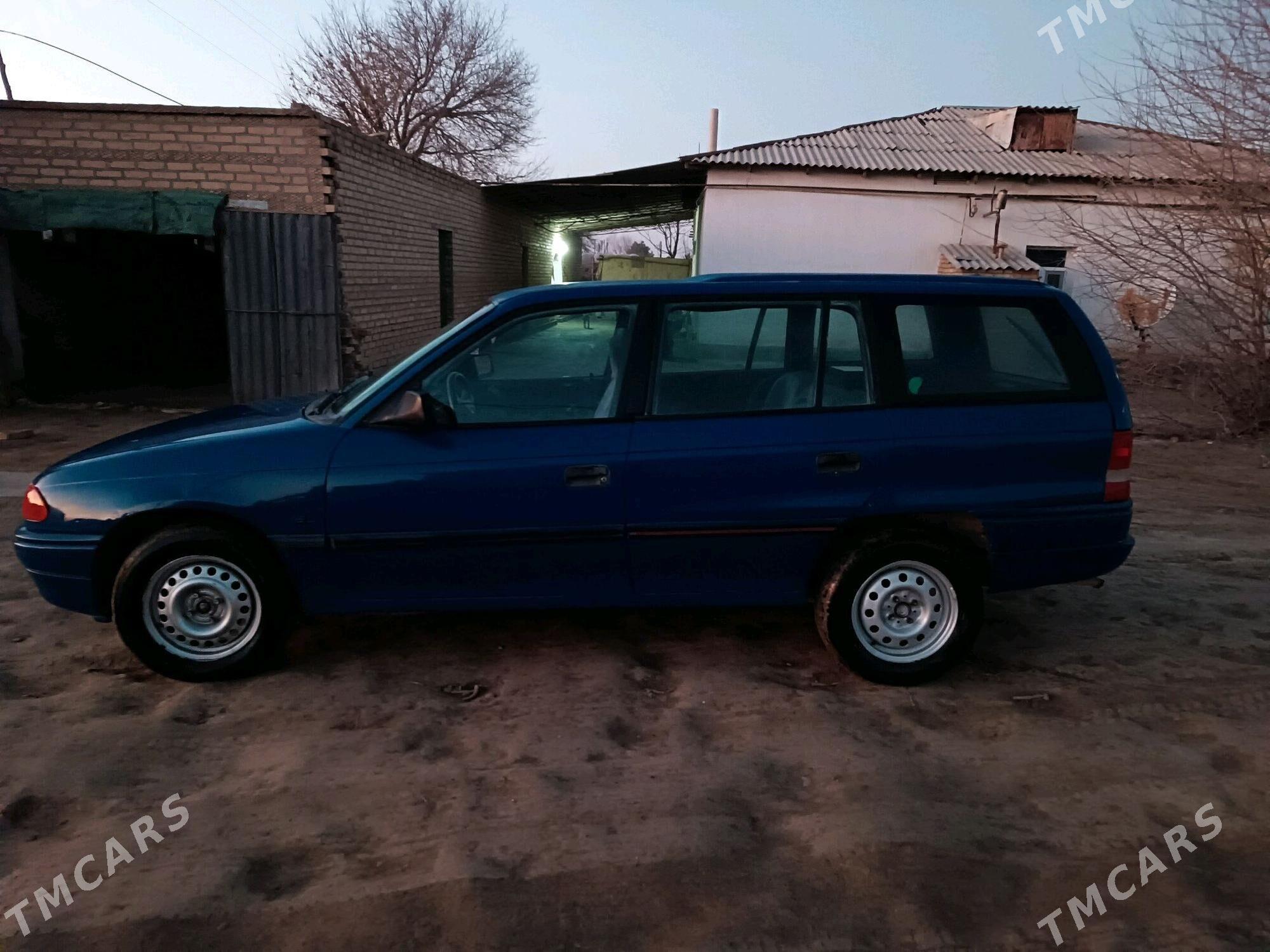 Opel Astra 1992 - 32 000 TMT - Hojambaz - img 3