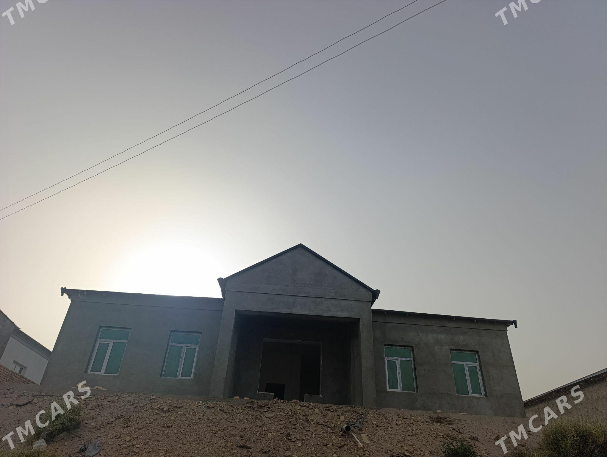 Satlyk jay Eyesinde - Шабатский этрап - img 4