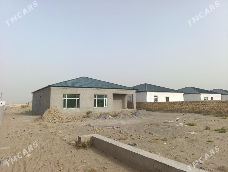 Satlyk jay Eyesinde - Шабатский этрап - img 3